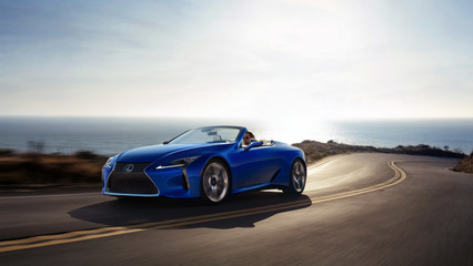 Lexus LC-500汽车电脑桌面壁纸